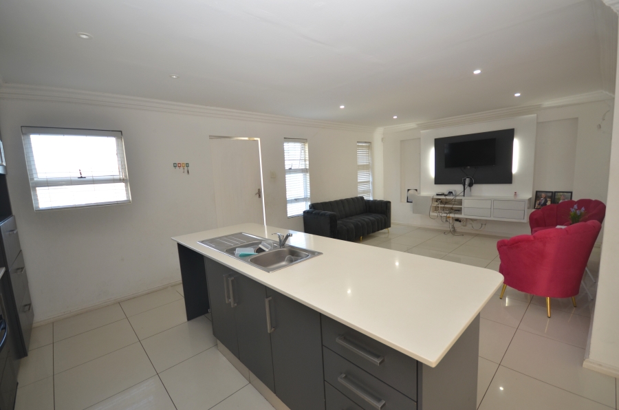 3 Bedroom Property for Sale in Gonubie Eastern Cape